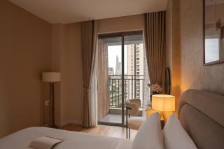 Fireworks View - Studio & 2BR Rivergate - Free Pool - 1