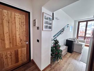 Cervinia House - Alpine Apartments & Chalet - 3