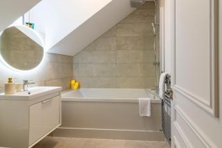 GuestReady Cozy Dublin Hideaway - 4