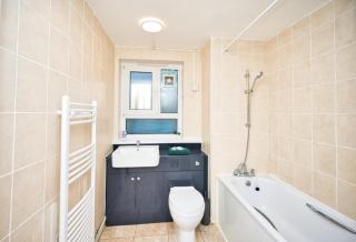 Stylish Stratford London E15 Stay Sleeps 5 Near Tube and City - Londres - 3