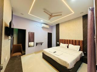 Hotel Airport Stay Zone - 5