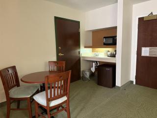 The Peoria Hotel, SureStay Collection by Best Western - 5