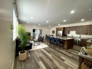 Newly Built 3 Bed 2 Bath House - 5