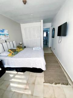 Comfortable apartment with ocean view 2pax - 6