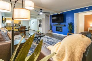 < 1 Mi to Old Town Scottsdale: Condo w/ Patio - 5
