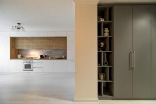 SkyHouse City View 1 5BR Apartment Enclosed Balcony - GrandStay - 0