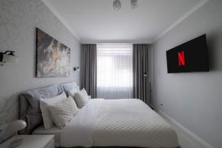 SkyHouse City View 1 5BR Apartment Enclosed Balcony - GrandStay - 8