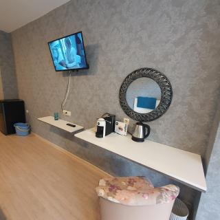 Lake View Deluxe Tryavna - 5