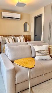 Studio 709 in Jardim Camburi - 1