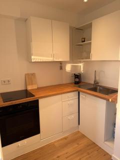 Konstanz Lakeside Apartment - 9