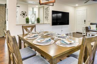 Snowbird Retreat w/ Putting Green in Phoenix Area! - 3