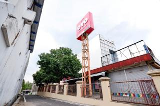 OYO 1706 Hotel H&w Solo - 0