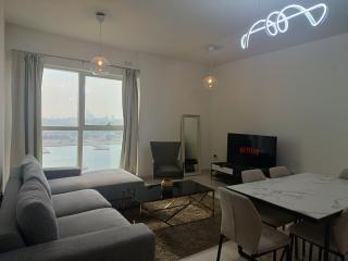 Exclusive Sea-View 2BR Apartment with Fireworks View in New-year eve - 7