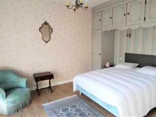 Villa avec jardin dans un quartier calme au centre de Perros-Guirec - Réf 934 - 2