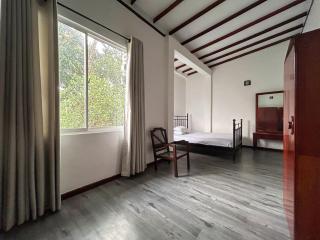 Serene 2BR Vacation Home AC Suburban Sanctuary - 6