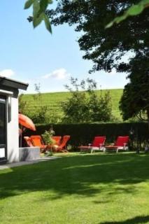 Holiday Home Kleines Haus mit Garten- direkt hinter dem Deich by Interhome - 5