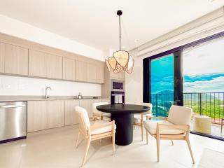 Tropical Tide, Ocean Views & Beach Club - 7