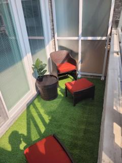 Private Patio Farmrs Mrkt Windsor Canada - 9