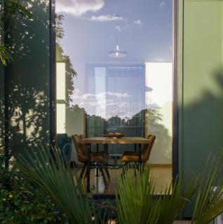 Trails End - Architectually designed retreat - 8