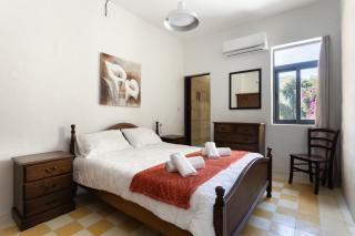 Cosy 3BR Maltese Townhouse - Close to Valletta by Isola360 - 6