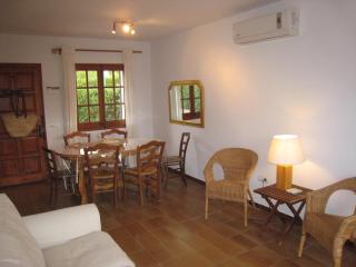 Casa con Jardín, Piscina, y Terrazas en Zona Tranquila Cerca de L'Estartit - ES-323-24 - 4