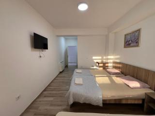 Ohrid Central Apartments & Studio - 3