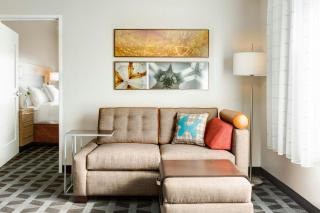 TownePlace Suites by Marriott Toledo Perrysburg - 3