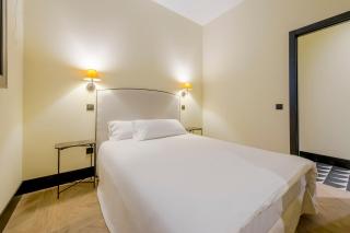 Elegancia en Justicia para 3, Hernán Cortes 12 E2 - 2