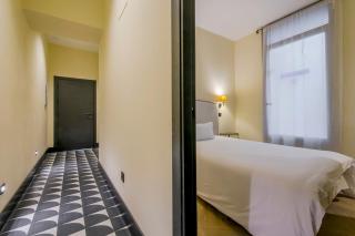 Elegancia en Justicia para 3, Hernán Cortes 12 E2 - 1