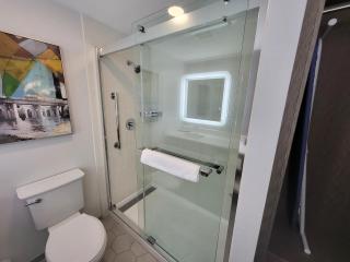 DoubleTree by Hilton Salisbury - 3