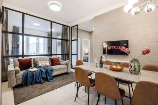 3BR by New York Café in Budapest Iconic District - 0