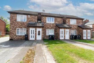 DiscountsContractorsWIFIFree ParkingSmart TV - 6