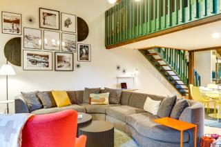 2 Mi to Eagle Lodge! Multi-Level Haven with Hot Tub - 5