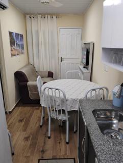 Apto aconchegante Rua Felipe Musse Ubatuba Enseada - 0