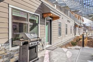 Skyridge Mountain Retreat 4BR with BBQ Near Banff - 6