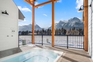 Mountain Retreat with Views and Hot Tub Near Banff Gates - 3