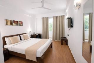 EMBLEM - Arjun Marg, Golf Course road Gurgaon - 5