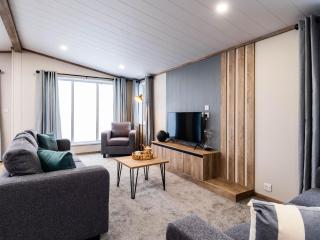 No 9 - Cedar Lodge - 8