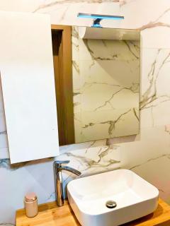 Modern Cozy Apartment with Terrace & Valley View in Central Msida - 2