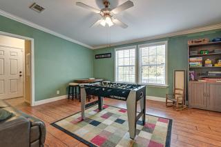 Weeki Wachee Family Getaway: Canal-Front Home - 6