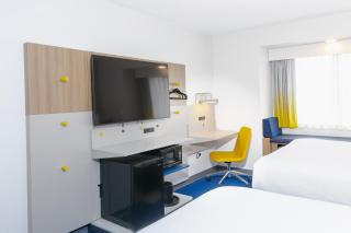 Microtel Inn & Suites by Wyndham Wellsville - 2