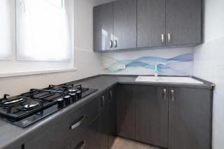 Comfort 66 large city home - 3