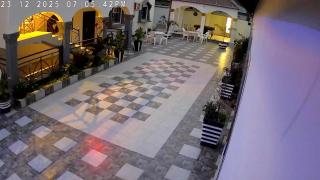 Cutting Edge Guest House - 6