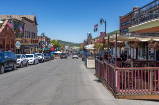 Snoozin Nancy townhouse - 6