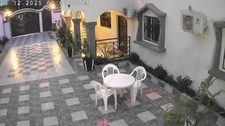 Cutting Edge Guest House - 9