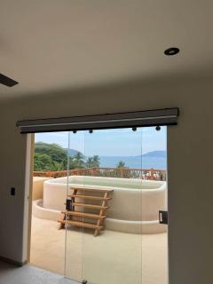 Private Plunge Pool, 1 block from Ocean, 1 bedroom - 5