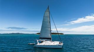 Itusca catamaran charter - 0