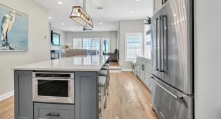 Surfin Sea - Destin - 2