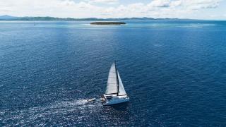 Itusca catamaran charter - 1