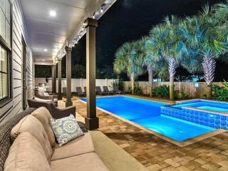 Commander's Retreat - 8